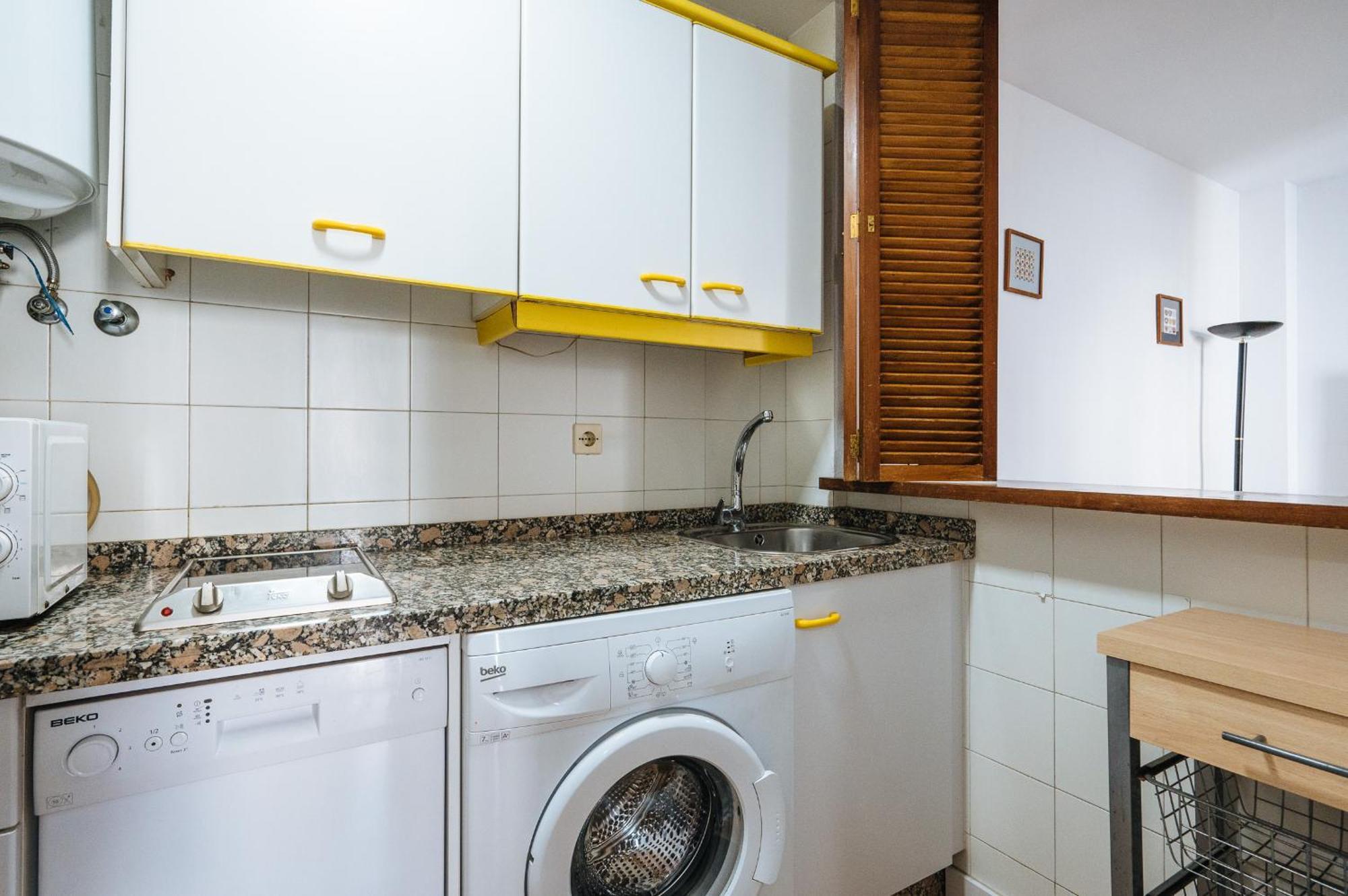 Pilsev Center Apartment Севілья Екстер'єр фото
